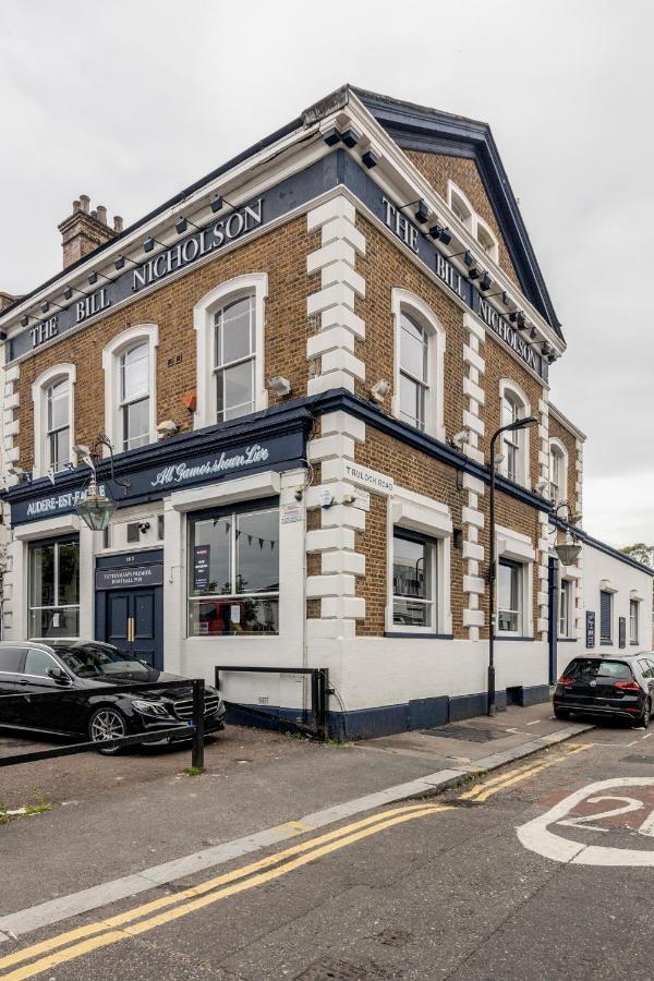 מלון לונדון The Bill Nicholson Pub מראה חיצוני תמונה