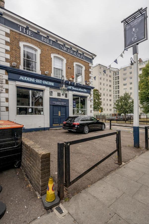 מלון לונדון The Bill Nicholson Pub מראה חיצוני תמונה